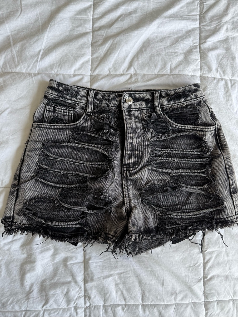 Fashion nova shredded high rise jeans